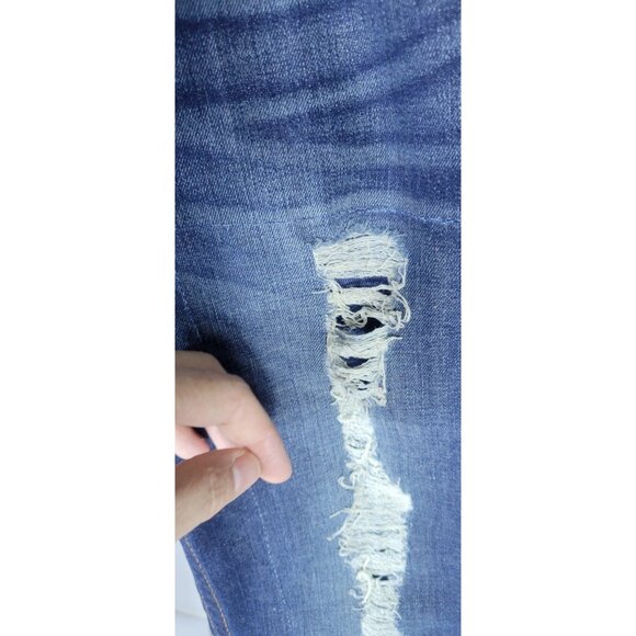 True Religion Jeans Womens 29X 32  Blue Low Rise Distressed Skinny Vintage Y2K - Picture 2 of 12
